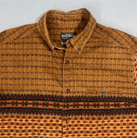 Woolrich Men's Camel Engineered Stripe Aztec Button Down Size XL - Picture 5 of 12